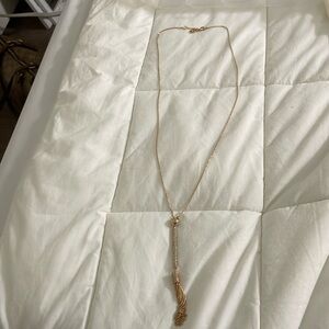 Vince camuto rose gold colored tassel necklace